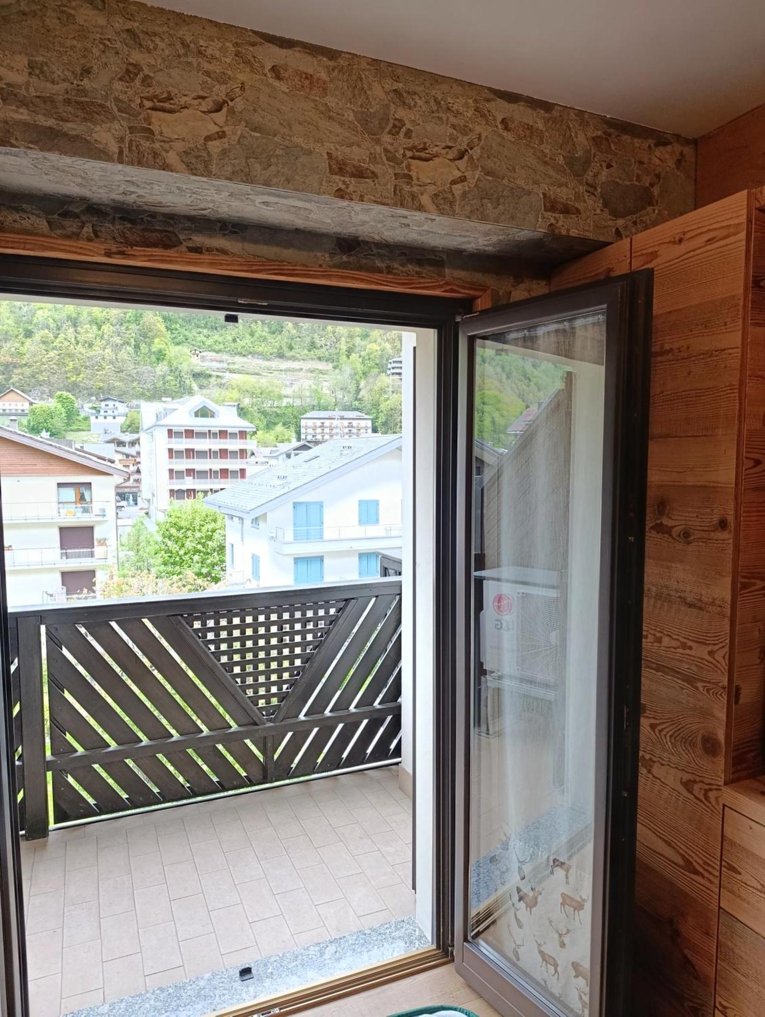 Bertuzzi Luxury Chalet Aprica Exterior photo