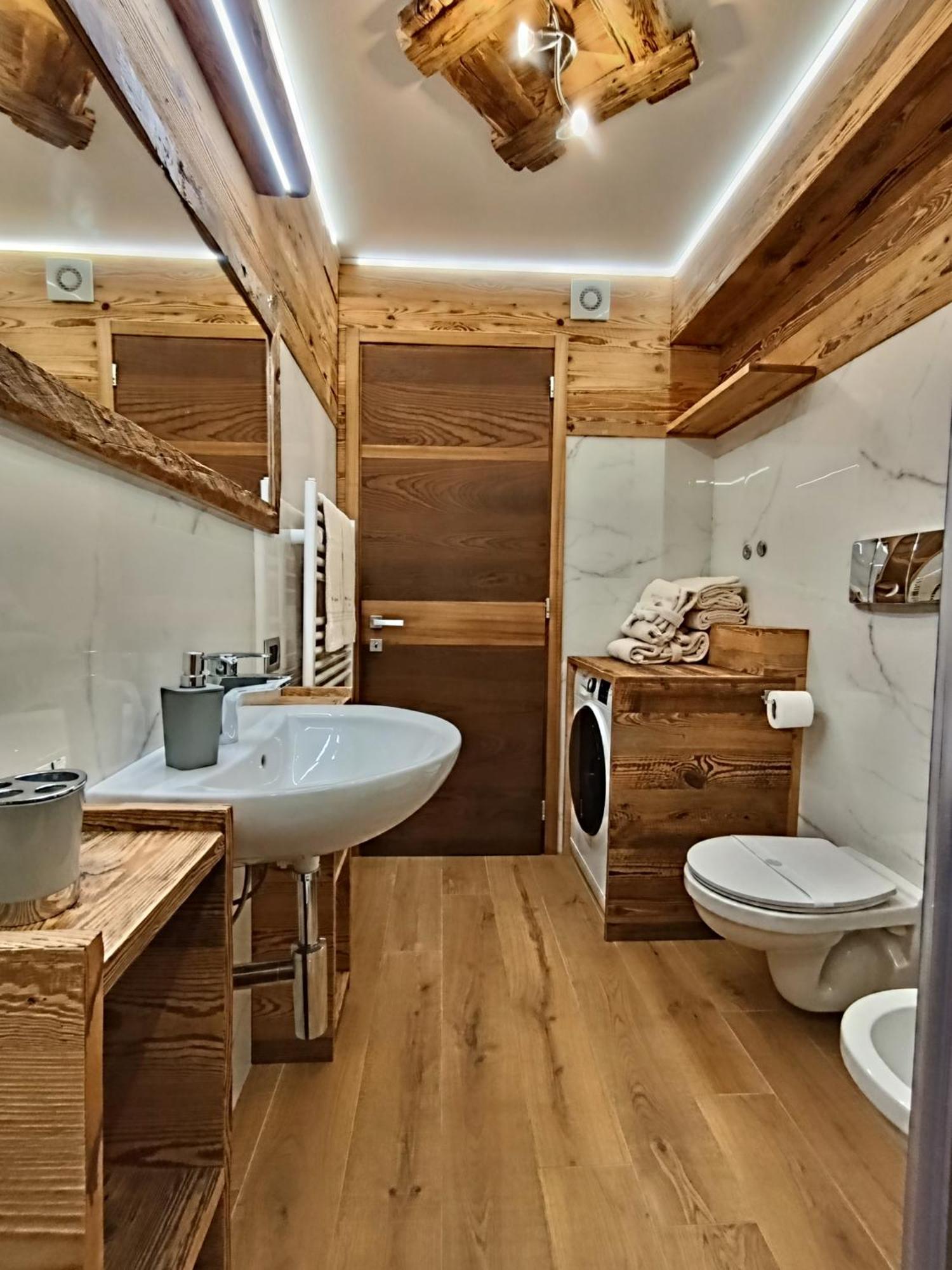 Bertuzzi Luxury Chalet Aprica Exterior photo